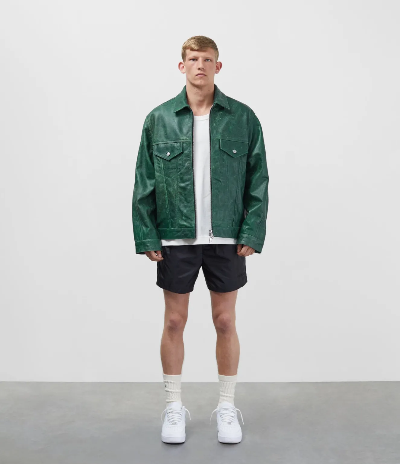 CB CRACKED LEATHER TRUCKER Outerwear|Leather