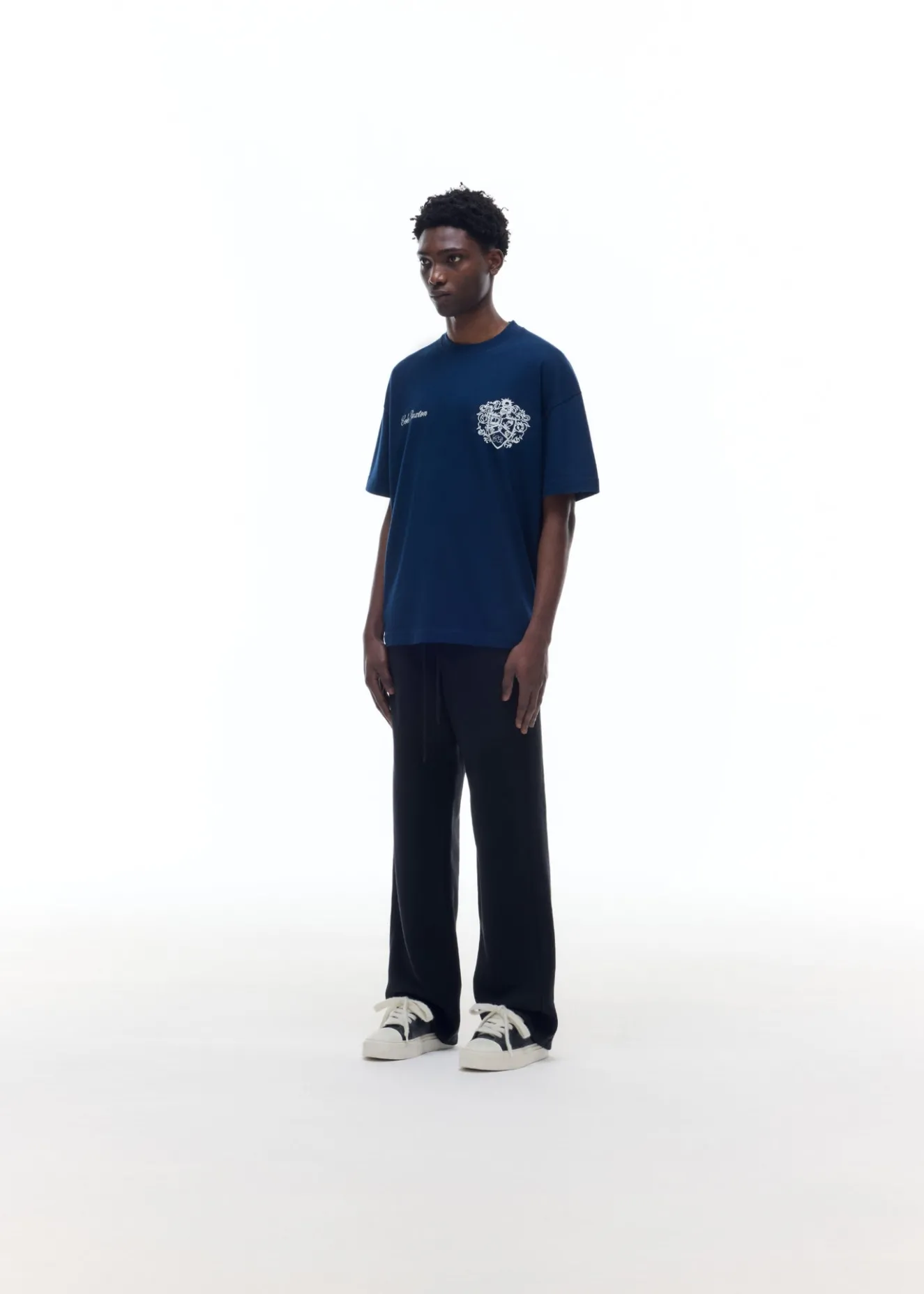 Clearance COLLEGIATE CREST T-SHIRT T-Shirts