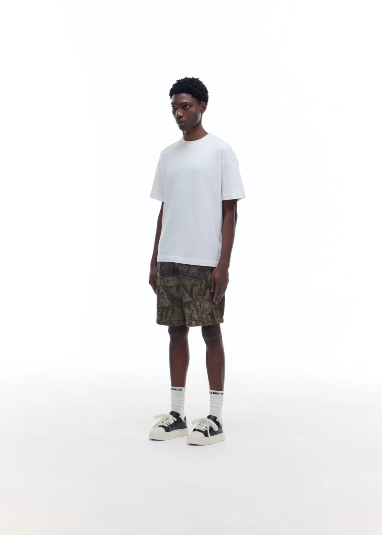 Online REAL TREE SHORTS Shorts