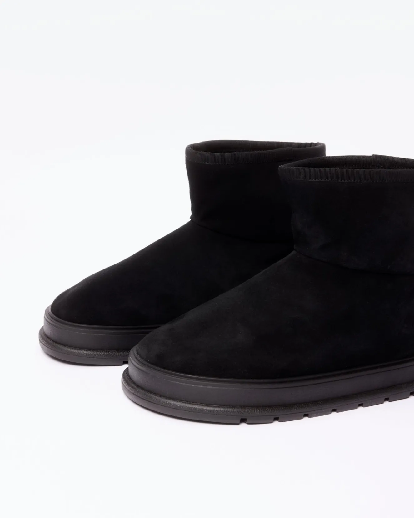 New THE BIG BOOT Footwear